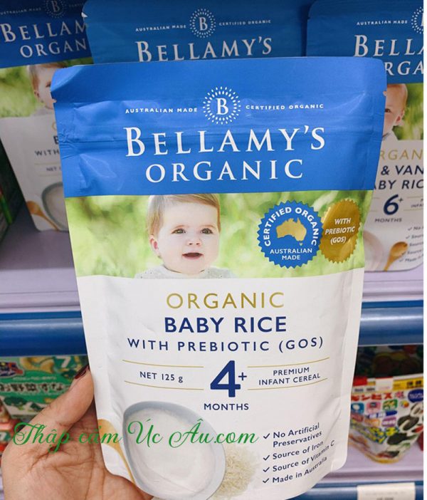 Bổ sung dinh dưỡng cho trẻ với bột ăn dặm cho trẻ Bellamy’s Organic Baby Rice with GOS 125g.